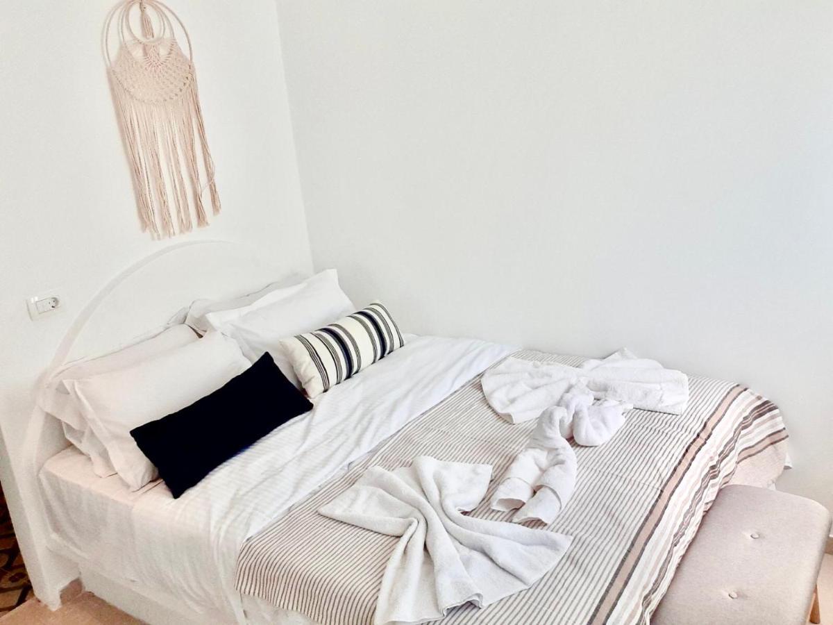 Oldtown Suites Fira Ngoại thất bức ảnh