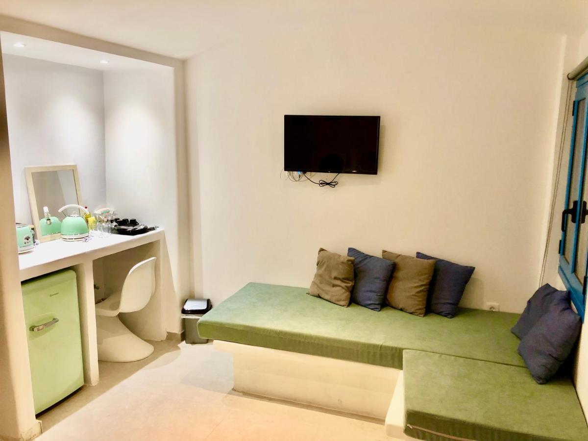 Oldtown Suites Fira Ngoại thất bức ảnh
